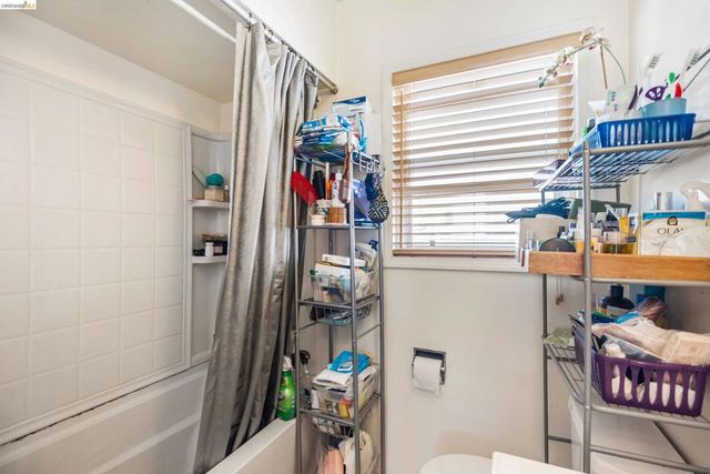 1912 Lafayette St, Alameda, CA 94501