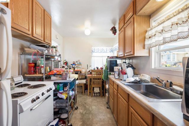 1912 Lafayette St, Alameda, CA 94501