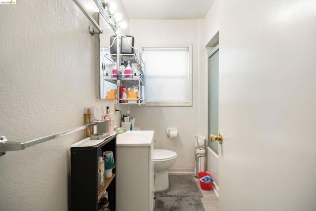 1912 Lafayette St, Alameda, CA 94501