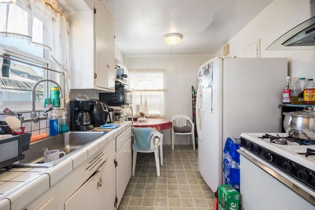 1912 Lafayette St, Alameda, CA 94501