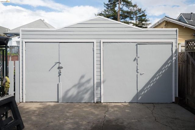 1912 Lafayette St, Alameda, CA 94501