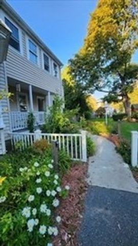 12 Mayhew 1, Hopkinton, MA 01748