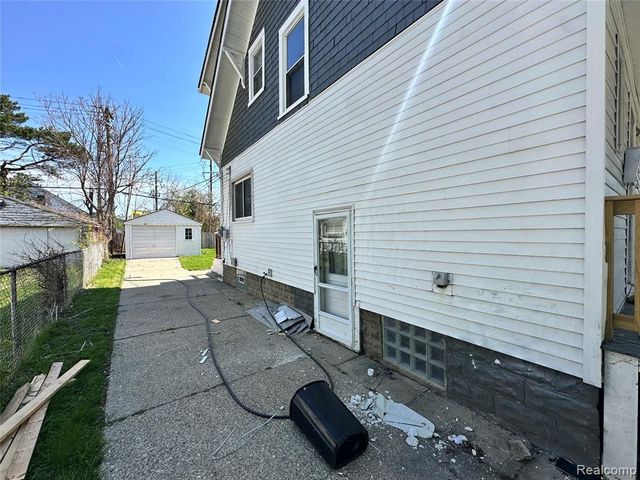 3560 Guilford Street, Detroit, MI 48224