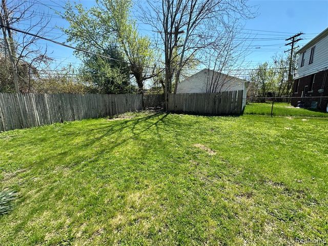 3560 Guilford Street, Detroit, MI 48224
