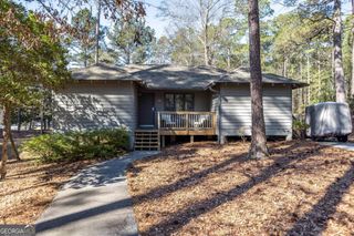 2377 W Cedar Lane, Pine Mountain, GA 31822