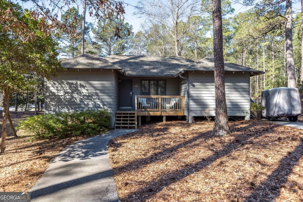 2377 W Cedar Lane, Pine Mountain, GA 31822