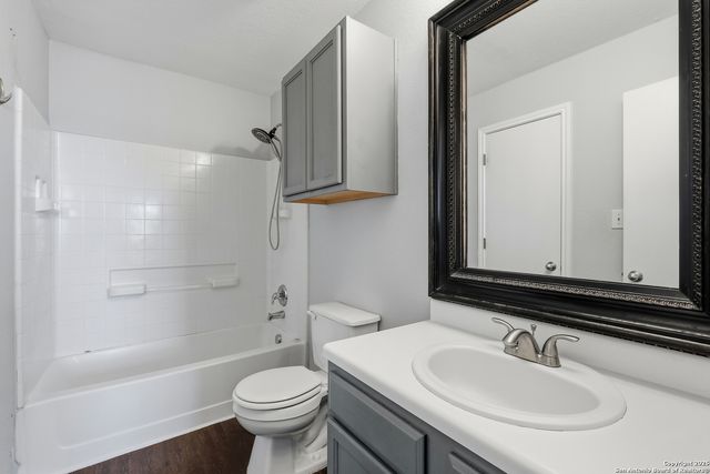 2915 Candleside, San Antonio, TX 78244