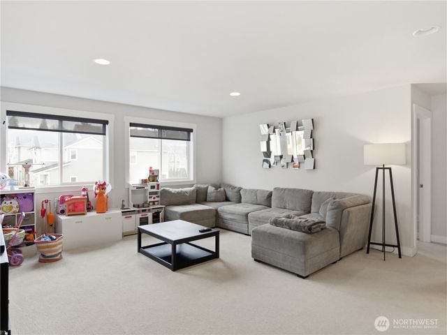 2700 83rd Avenue Ct E, Edgewood, WA 98371