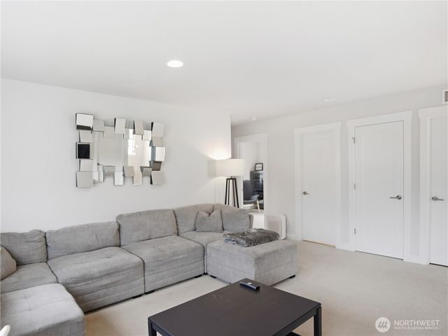 2700 83rd Avenue Ct E, Edgewood, WA 98371