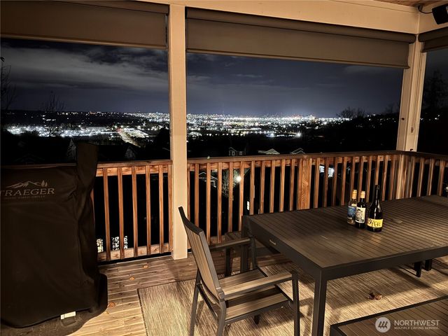 2700 83rd Avenue Ct E, Edgewood, WA 98371