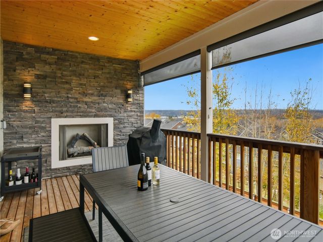 2700 83rd Avenue Ct E, Edgewood, WA 98371