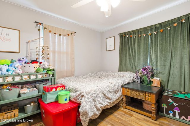 5708 Tamarack Ln, Louisville, KY 40258