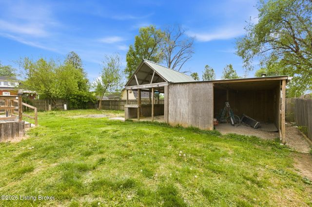 5708 Tamarack Ln, Louisville, KY 40258