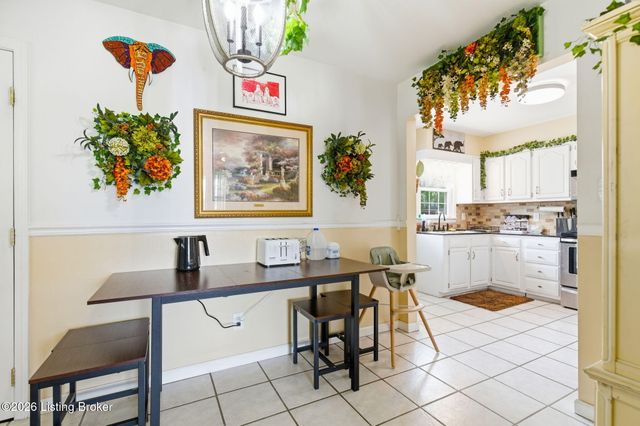 5708 Tamarack Ln, Louisville, KY 40258