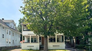 58 Lester 1L, Springfield, MA 01108