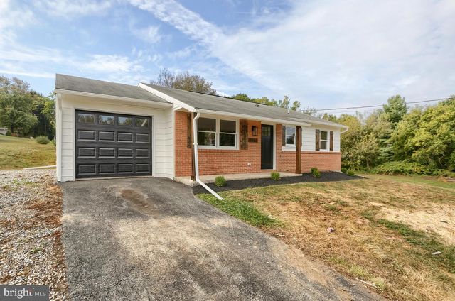 4860 YORKANA RD, Hellam, PA 17406