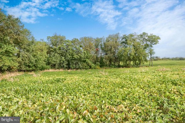 4860 YORKANA RD, Hellam, PA 17406