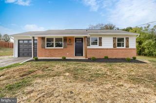 4860 YORKANA RD, Hellam, PA 17406