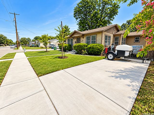 355 ROYSTON AVE, San Antonio, TX 78225