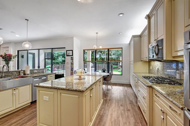 16879 Bridge Crossing Circle, Delray Beach, FL 33446