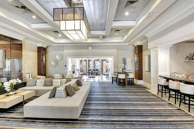 16879 Bridge Crossing Circle, Delray Beach, FL 33446