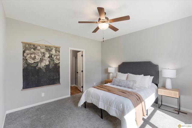 18461 Redwood Street, Omaha, NE 68136