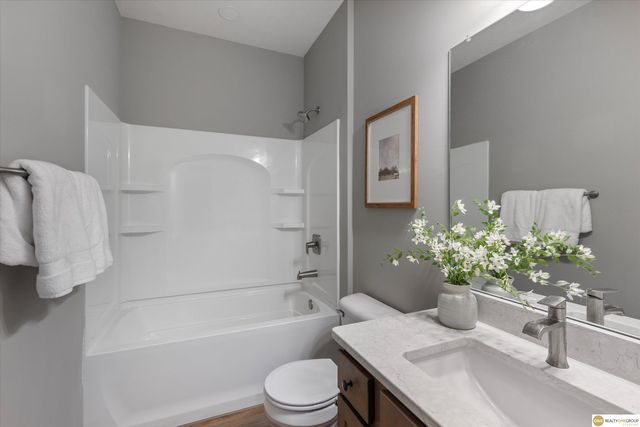 18461 Redwood Street, Omaha, NE 68136