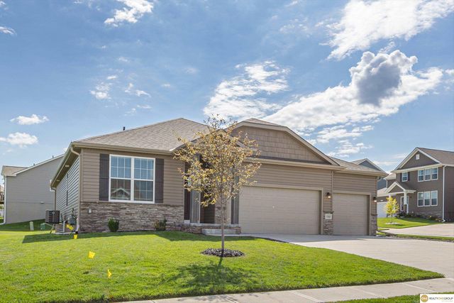 18461 Redwood Street, Omaha, NE 68136