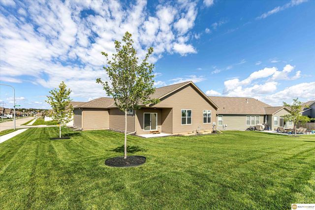 18461 Redwood Street, Omaha, NE 68136