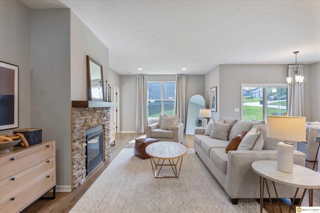 18461 Redwood Street, Omaha, NE 68136