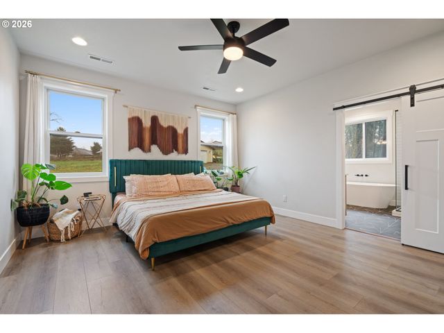 30003 Ne 128TH Ave, Battle Ground, WA 98604