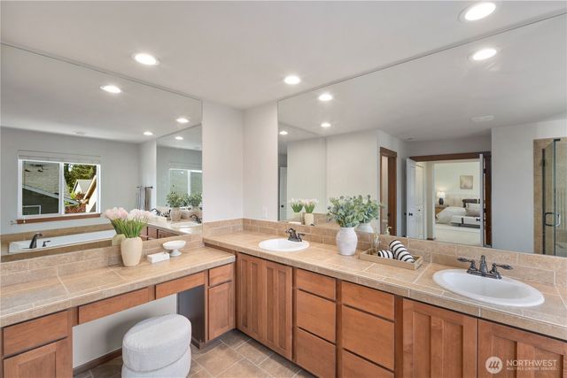 3130 171st Pl Se, Bothell, WA 98012
