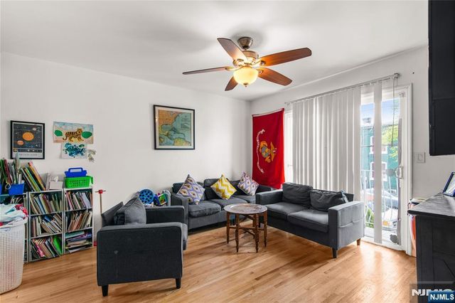 135 Highland Avenue, Newark, NJ 07104