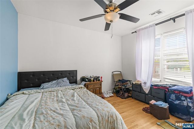 135 Highland Avenue, Newark, NJ 07104
