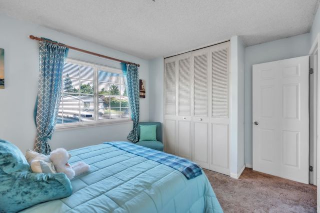 4262 Worthington Dr, North Highlands, CA 95660