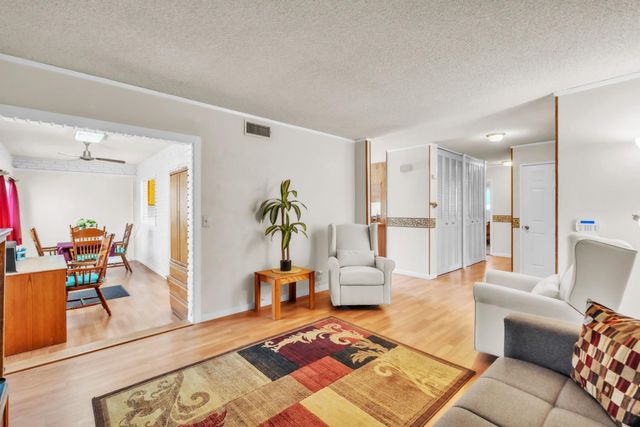 4262 Worthington Dr, North Highlands, CA 95660