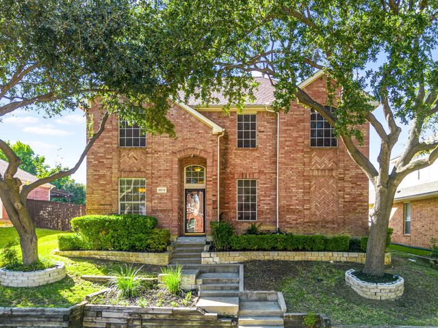 2012 Piedmont Drive, Lewisville, TX 75067