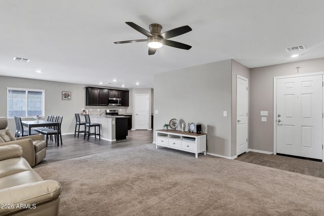 569 W Pintail Drive, Casa Grande, AZ 85122