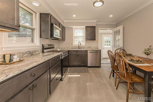 7808 Fleta Street, Affton, MO 63123