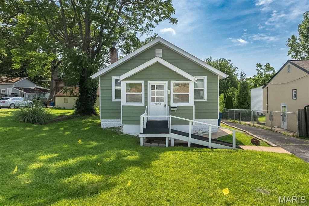 7808 Fleta Street, Affton, MO 63123