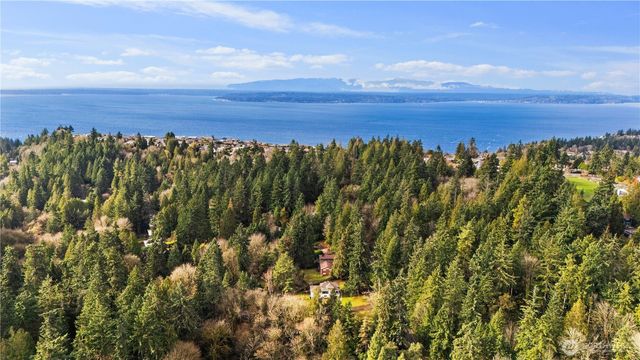 641 NW 175th Street, Shoreline, WA 98177