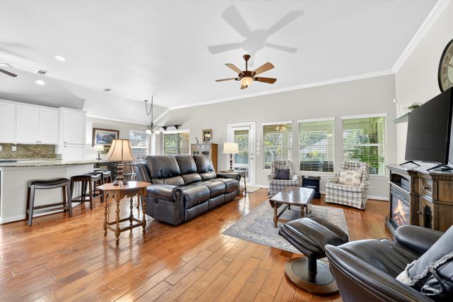 9605 Rosewood Drive, Denton, TX 76207