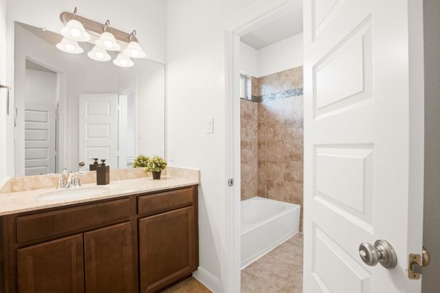 6639 Brady Springs Lane, Sugar Land, TX 77479
