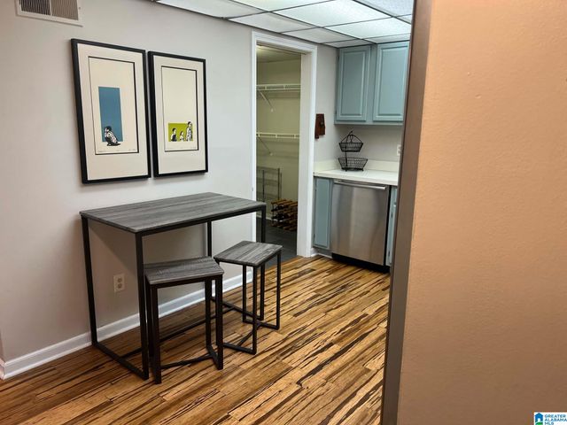 1120 BEACON PARKWAY, Birmingham, AL 35209