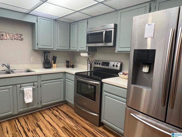 1120 BEACON PARKWAY, Birmingham, AL 35209