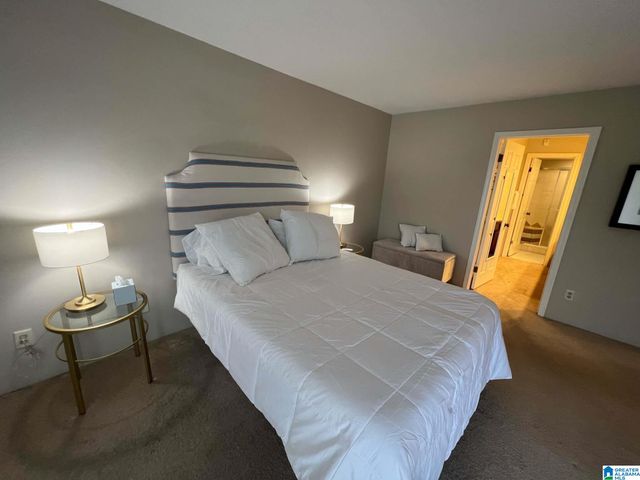 1120 BEACON PARKWAY, Birmingham, AL 35209