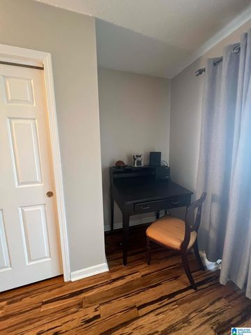 1120 BEACON PARKWAY, Birmingham, AL 35209