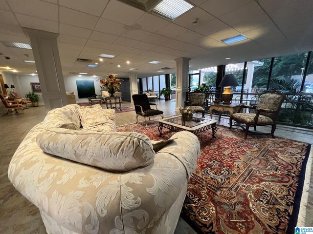 1120 BEACON PARKWAY, Birmingham, AL 35209