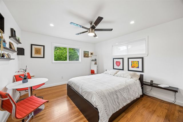 804 S Weatherred Drive, Richardson, TX 75080