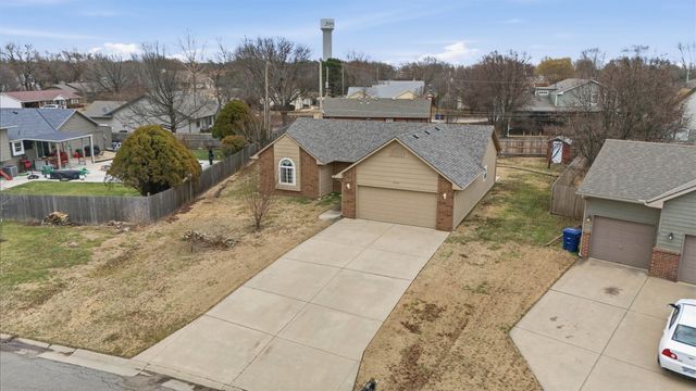 3120 Steven St, Augusta, KS 67010